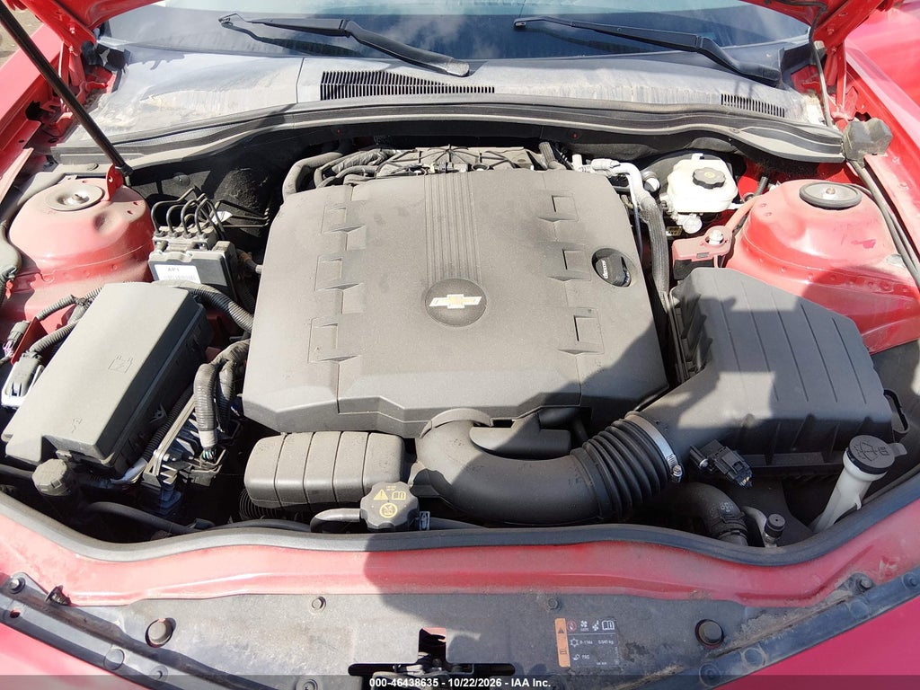 2015 Chevrolet Camaro 2LS photo 10