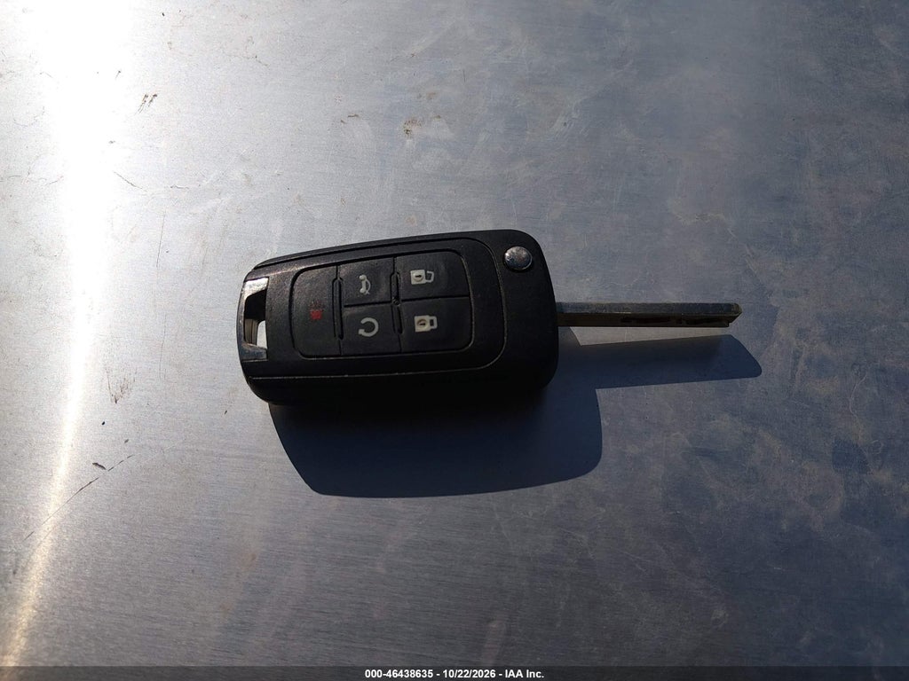 2015 Chevrolet Camaro 2LS photo 11