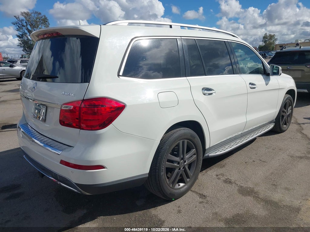 2013 Mercedes-Benz GL 450 4MATIC photo 4