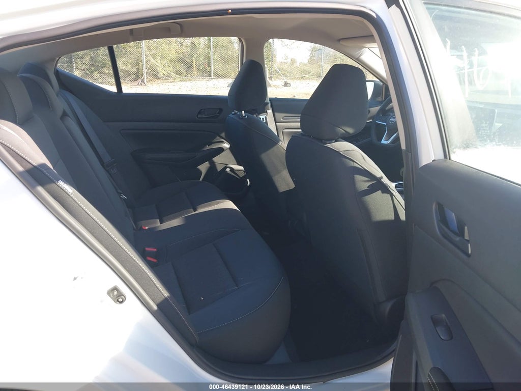 2026 Nissan Altima SV FWD photo 8