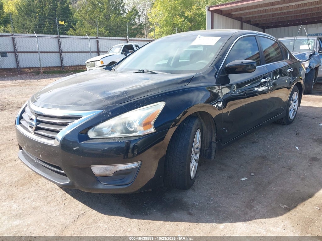 2014 Nissan Altima 2.5 S photo 2