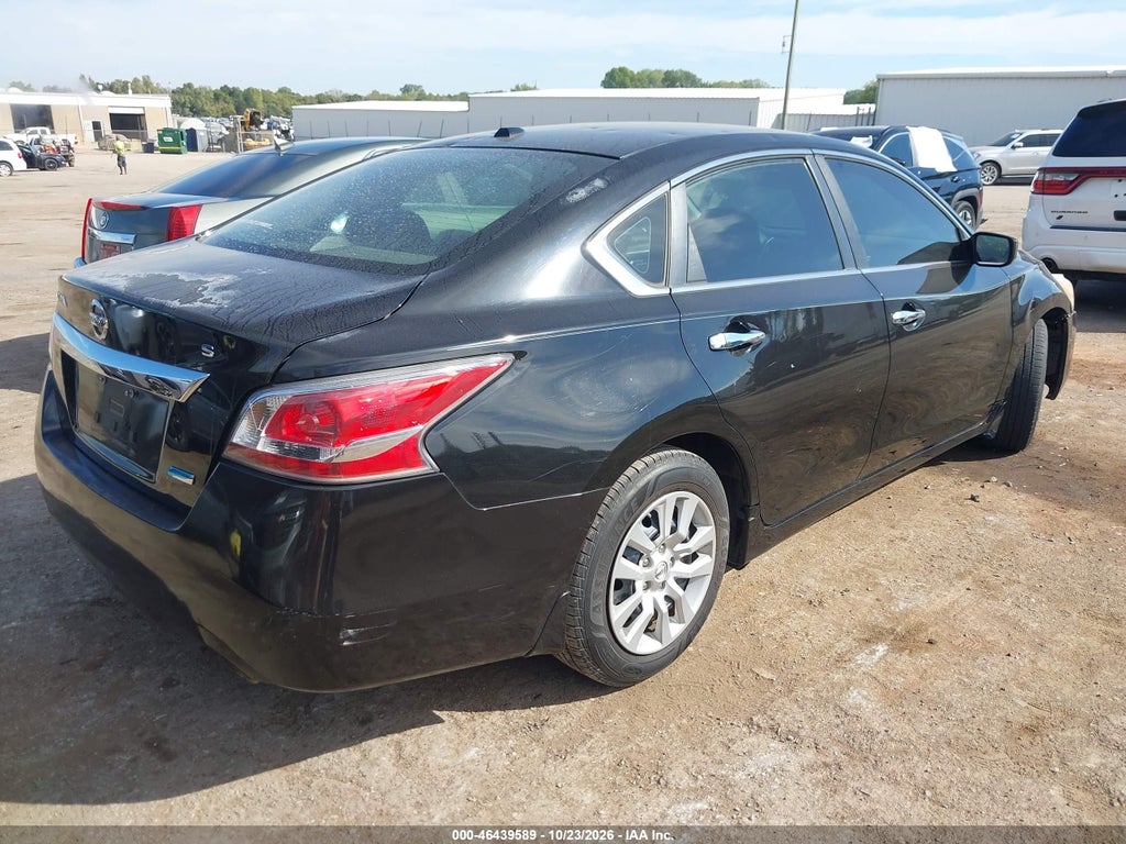 2014 Nissan Altima 2.5 S photo 4