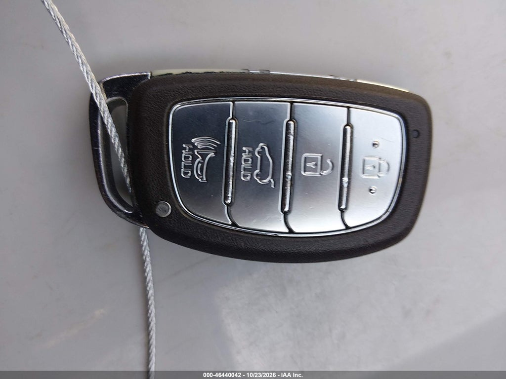 2017 Hyundai Tucson SE Plus photo 11