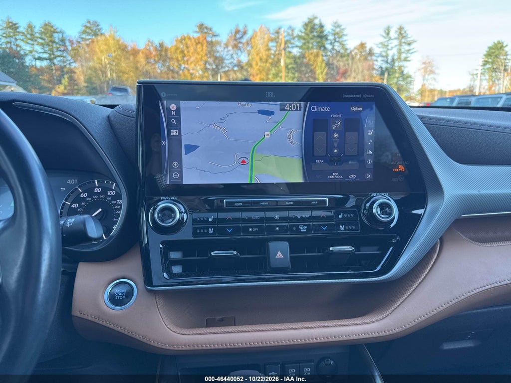 2020 Toyota Highlander Platinum photo 6