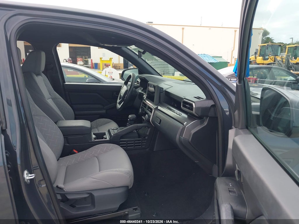 2026 Toyota Tacoma SR5 photo 5