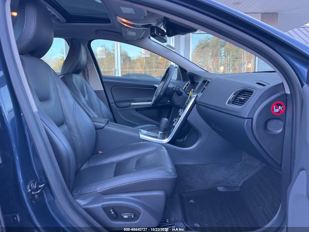 2012 Volvo S60 T5 photo 5