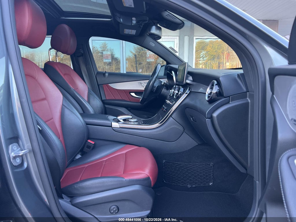 2019 Mercedes-Benz GLC 300 Coupe 4MATIC photo 5