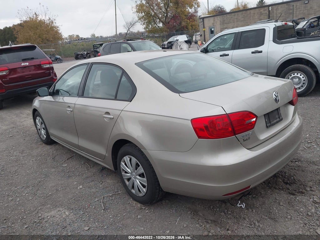 2013 Volkswagen Jetta 2.0L S photo 3