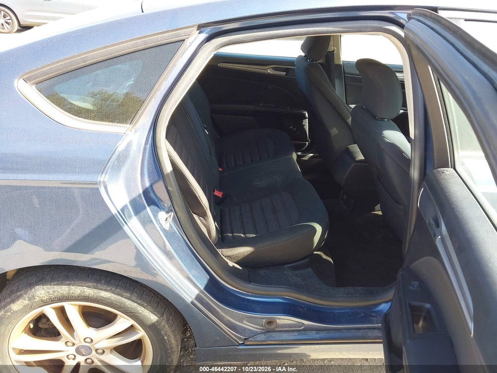 2018 Ford Fusion SE photo 8