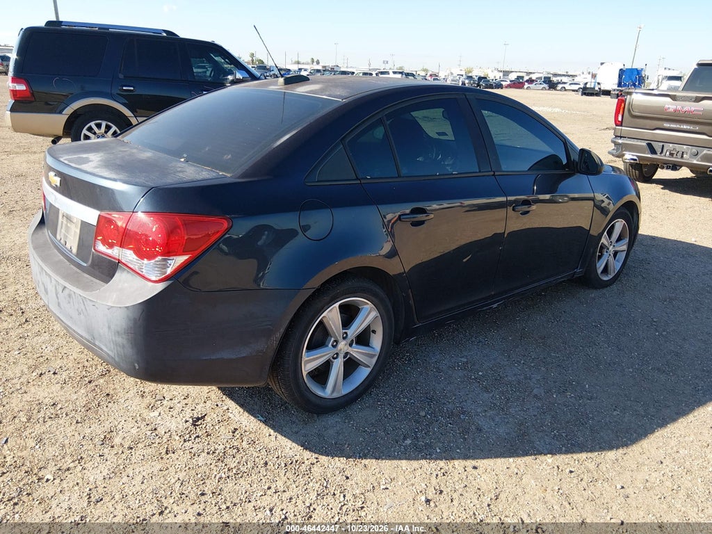 2016 Chevrolet Cruze Limited LS Auto photo 4