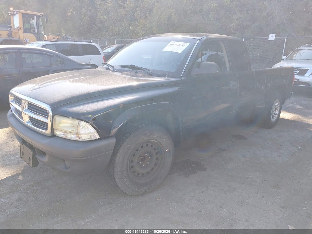 2004 Dodge Dakota photo 2