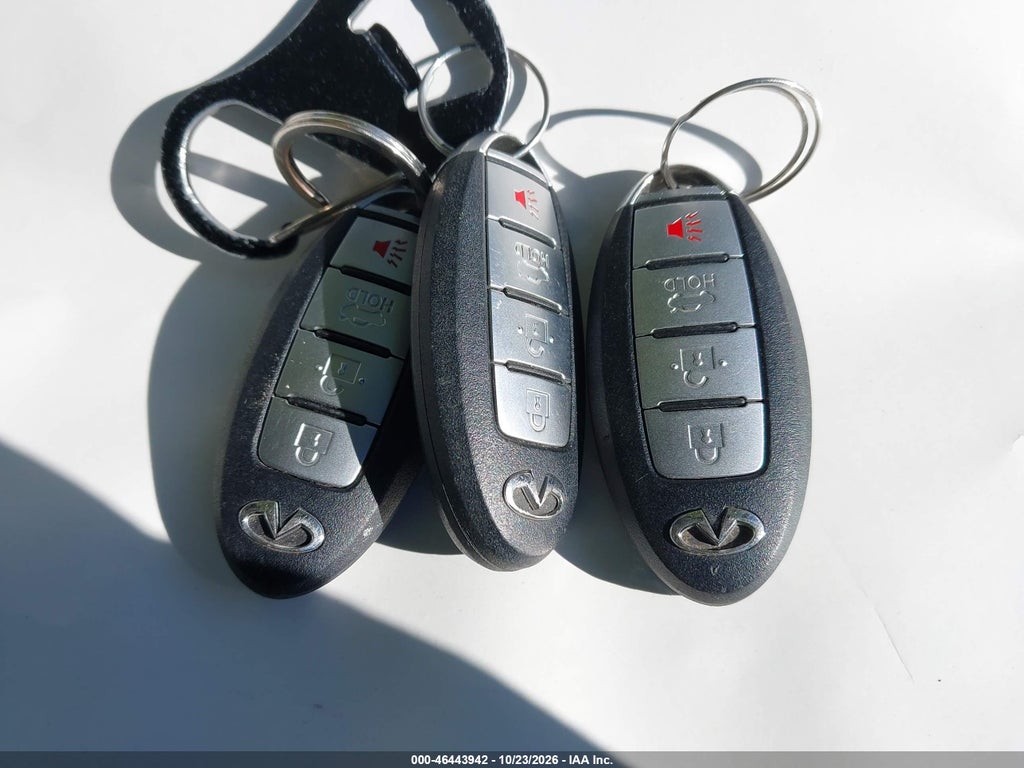 2015 Infiniti Q50 Premium photo 11