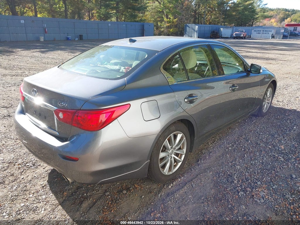 2015 Infiniti Q50 Premium photo 4