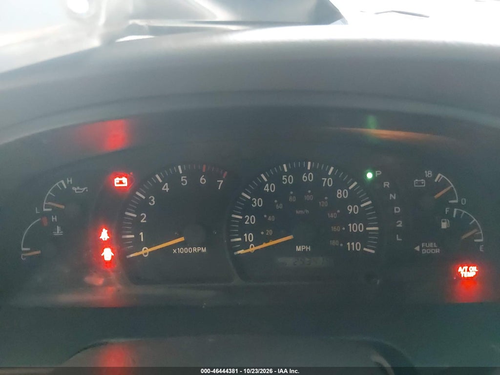 2002 Toyota Tundra SR5 V8 photo 7