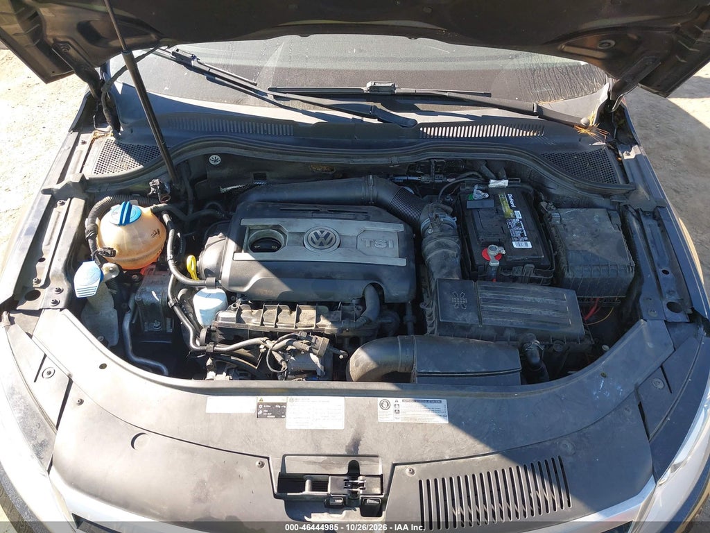 2015 Volkswagen CC 2.0T Executive photo 10