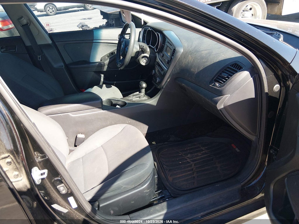 2015 Kia Optima LX photo 5
