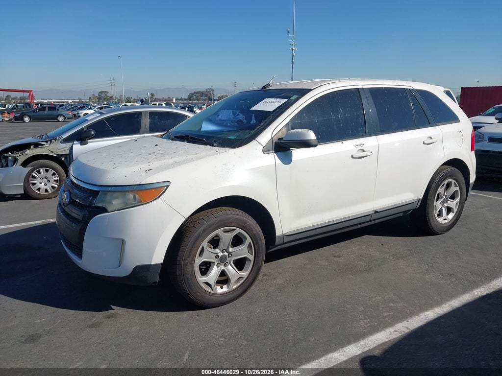 2014 Ford Edge SEL photo 2