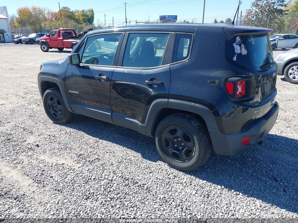 2019 Jeep Renegade Sport 4X4 photo 3