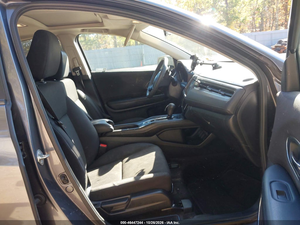 2017 Honda HR-V EX photo 5