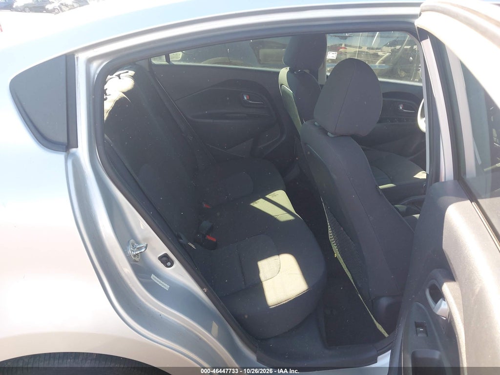2015 Kia RIO LX photo 8