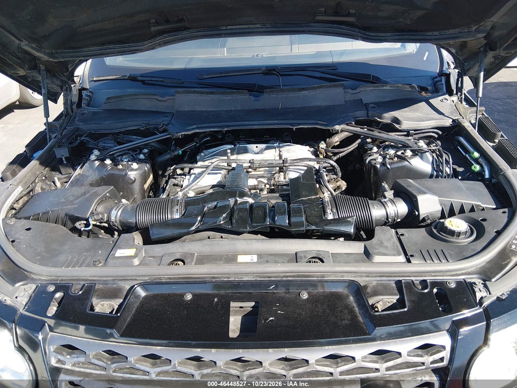 2017 Land Rover Range Rover Sport 3.0L V6 Supercharged SE photo 10