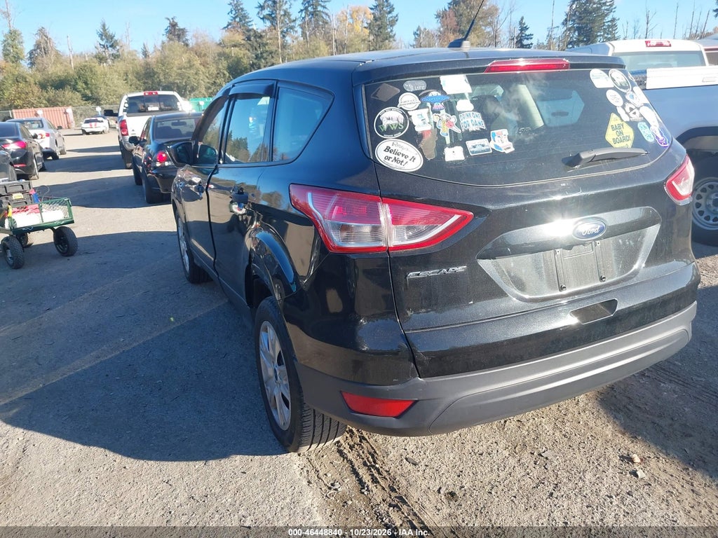 2015 Ford Escape S photo 3