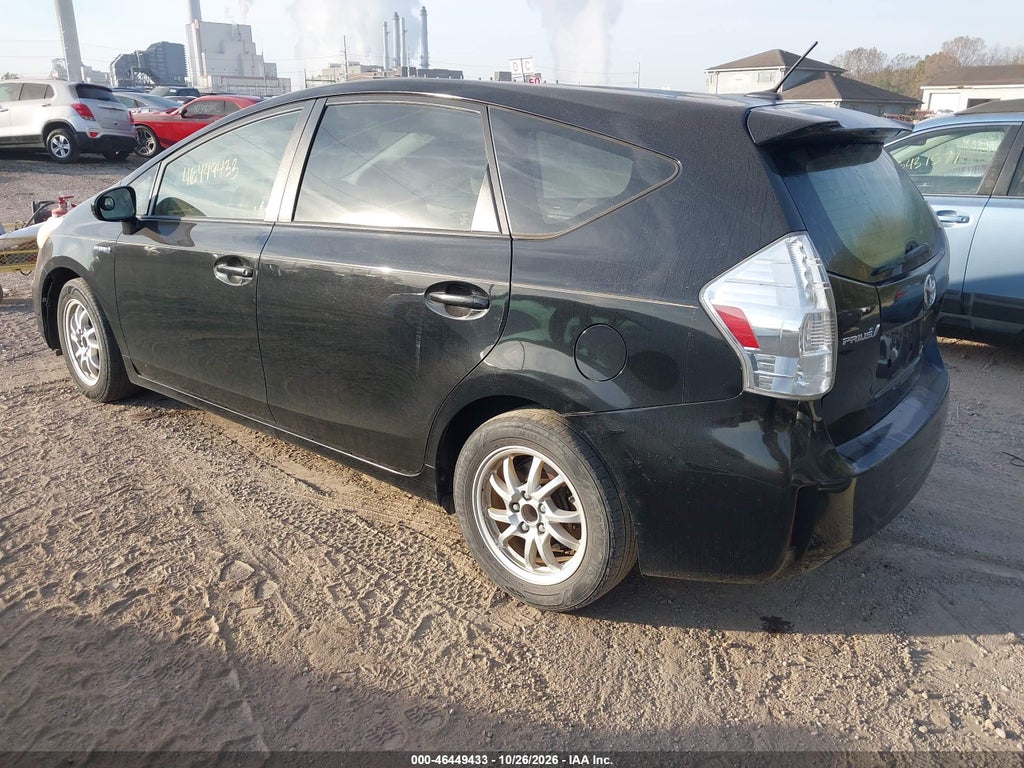 2012 Toyota Prius V Three photo 3