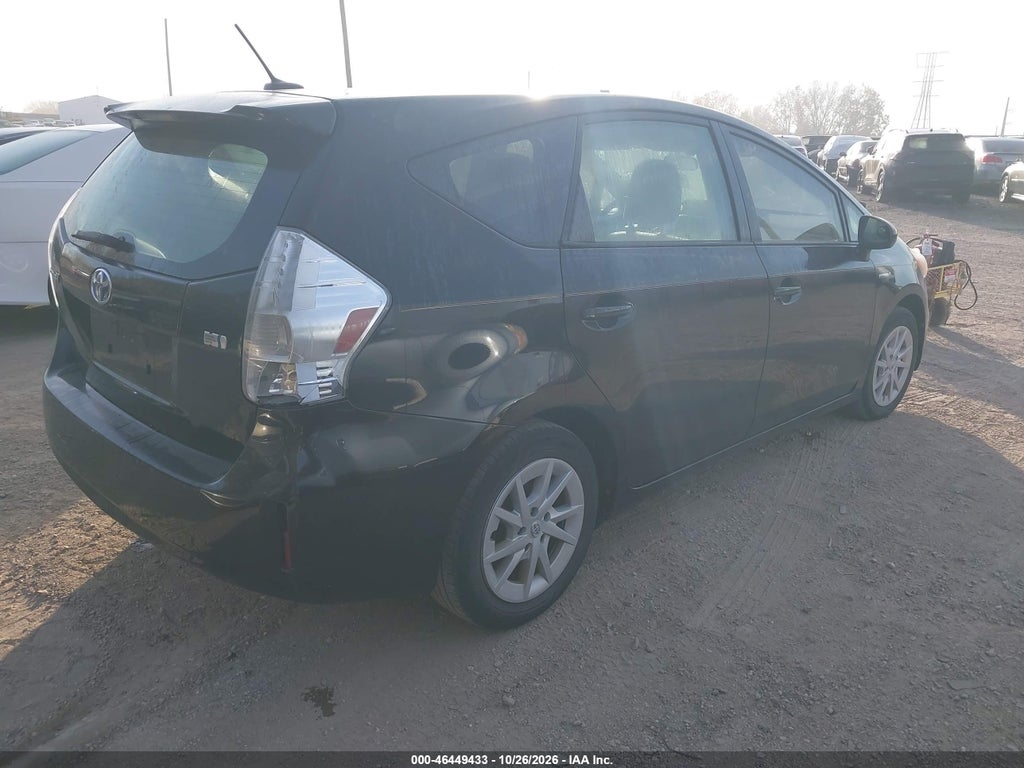2012 Toyota Prius V Three photo 4