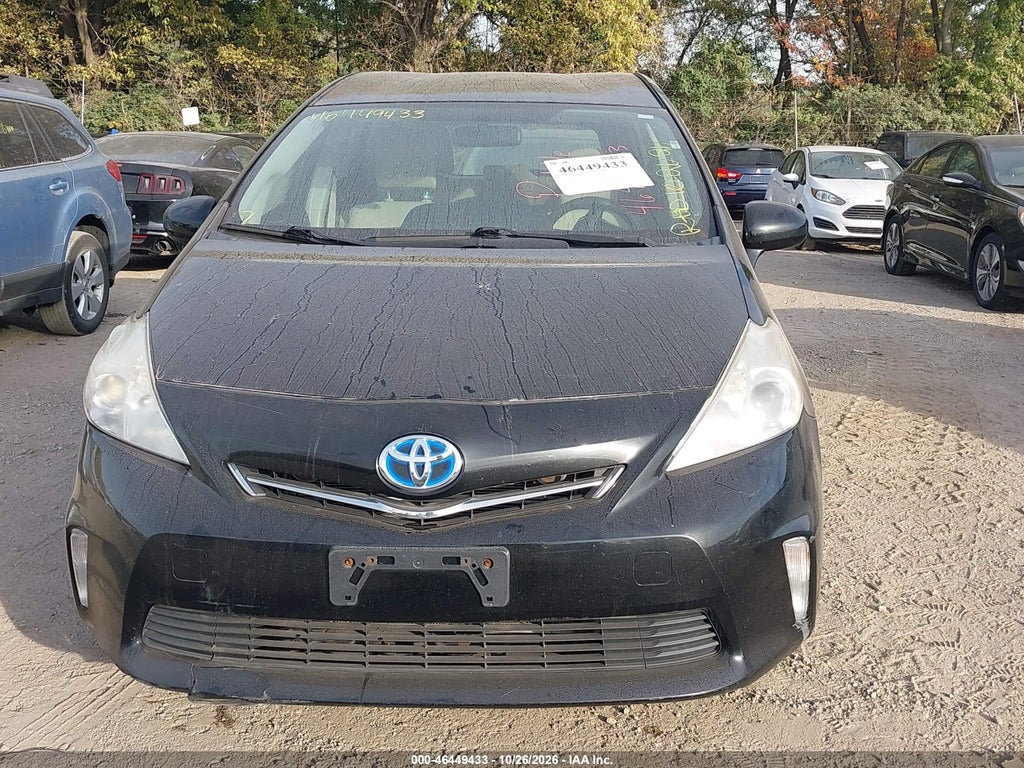2012 Toyota Prius V Three photo 6