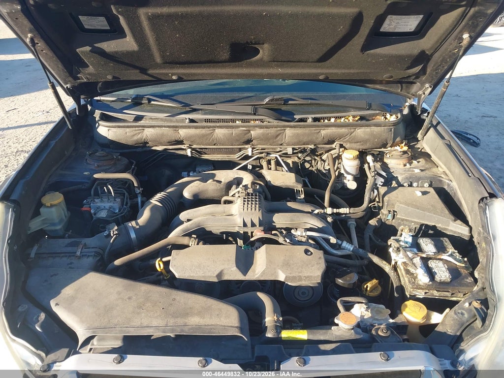 2013 Subaru Outback 2.5I Premium photo 10