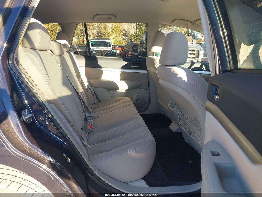 2013 Subaru Outback 2.5I Premium photo 8