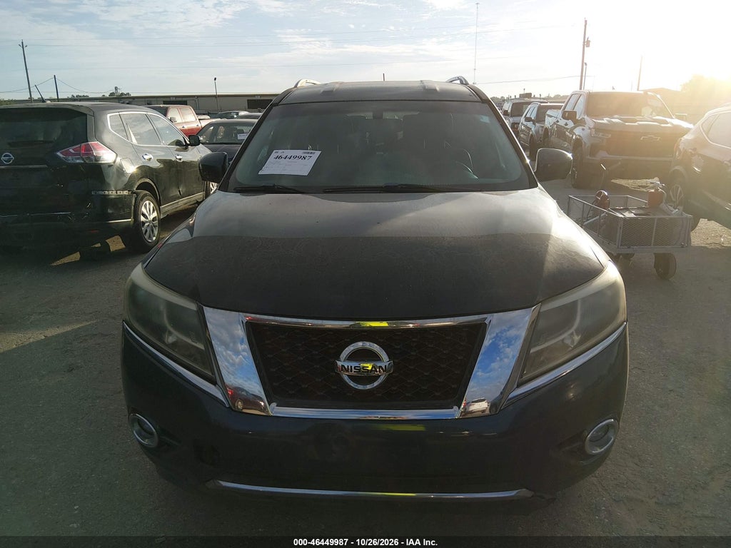 2015 Nissan Pathfinder SL photo 6