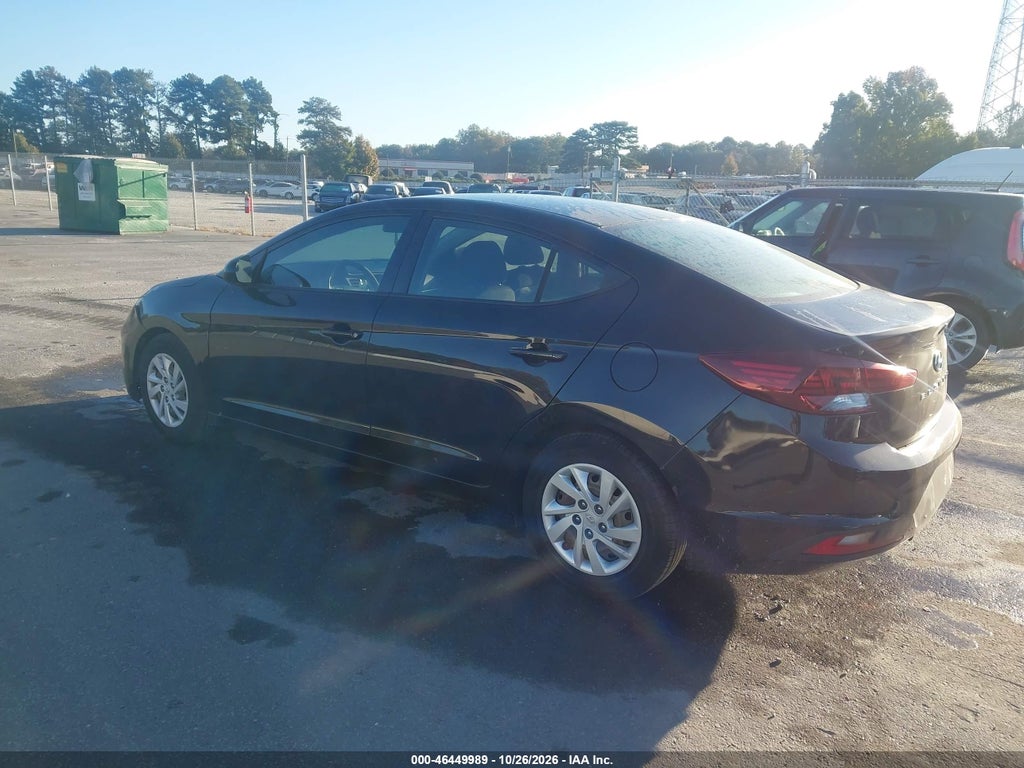 2020 Hyundai Elantra SE photo 3