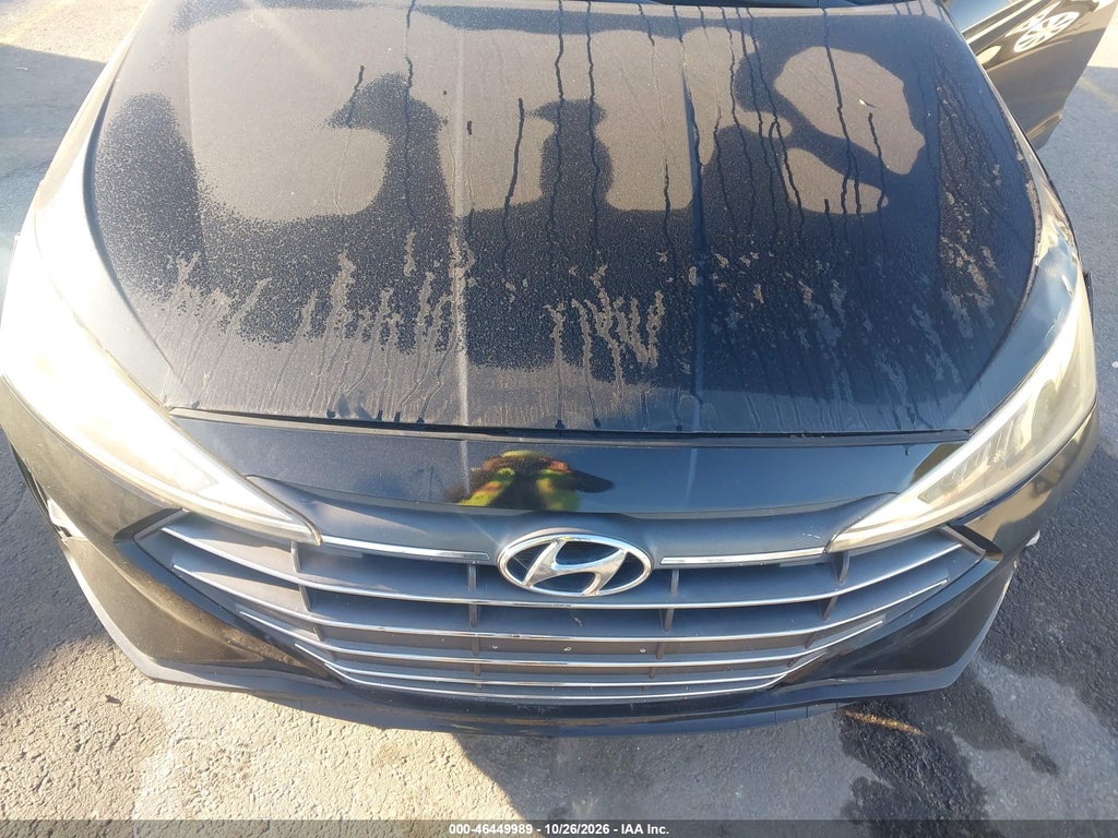 2020 Hyundai Elantra SE photo 6