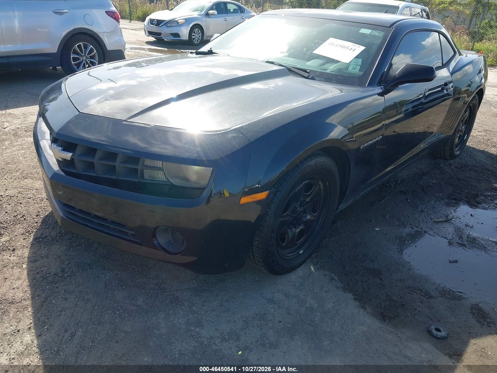 2013 Chevrolet Camaro 2LS photo 6