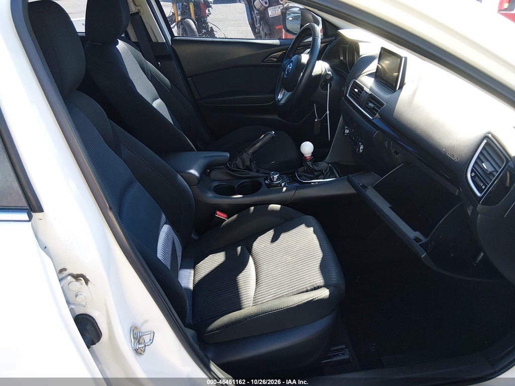 2016 Mazda MAZDA3 I Touring photo 5