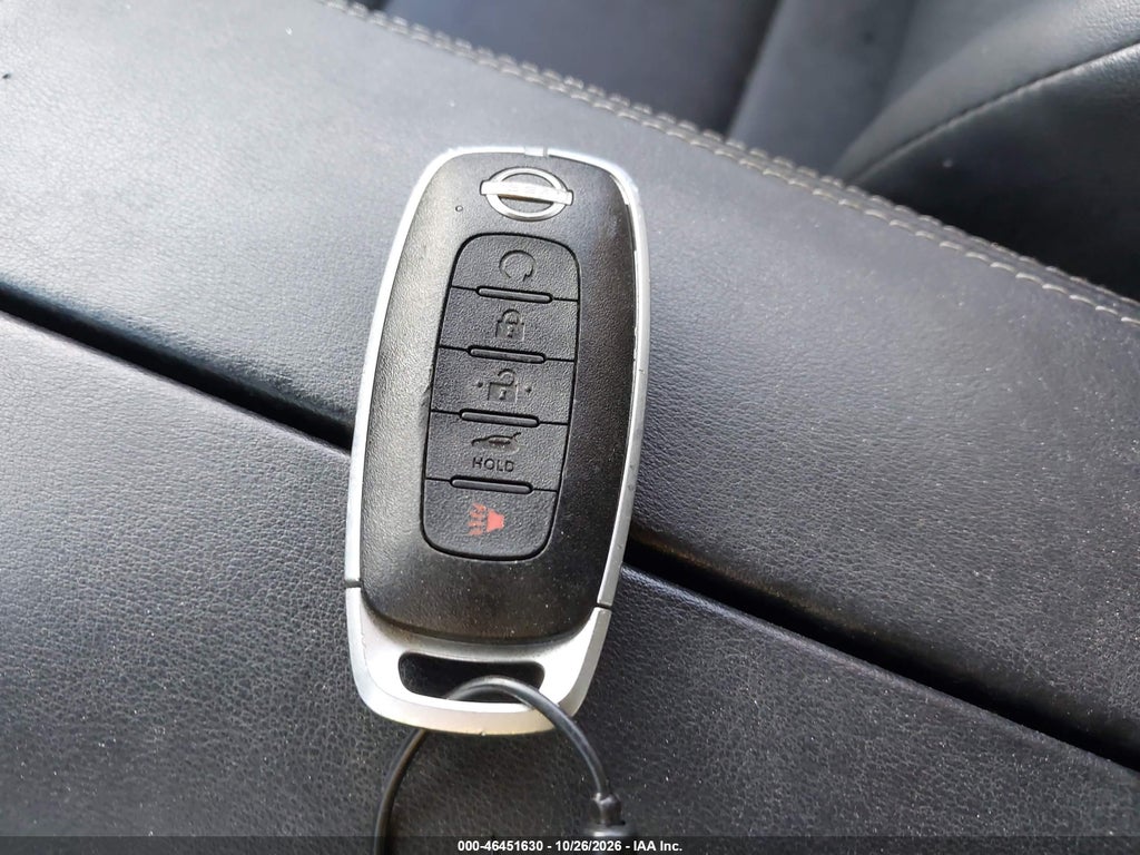2025 Nissan Rogue SV FWD photo 11
