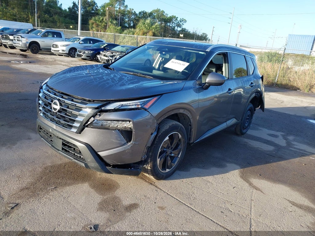 2025 Nissan Rogue SV FWD photo 2