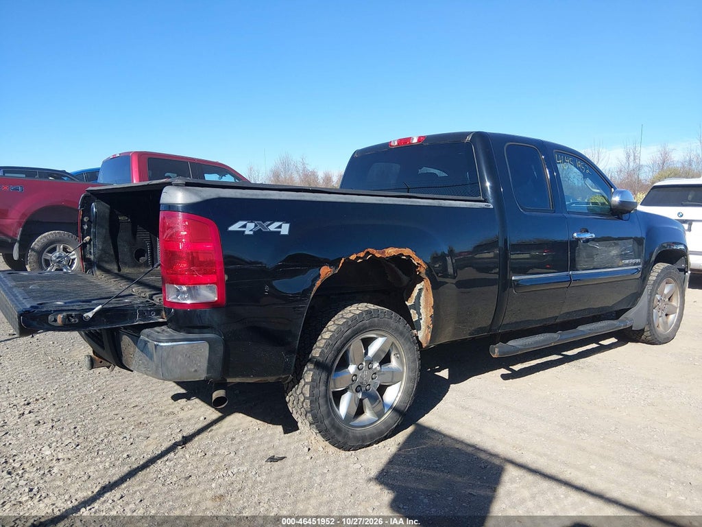 2013 GMC Sierra 1500 SLE photo 4