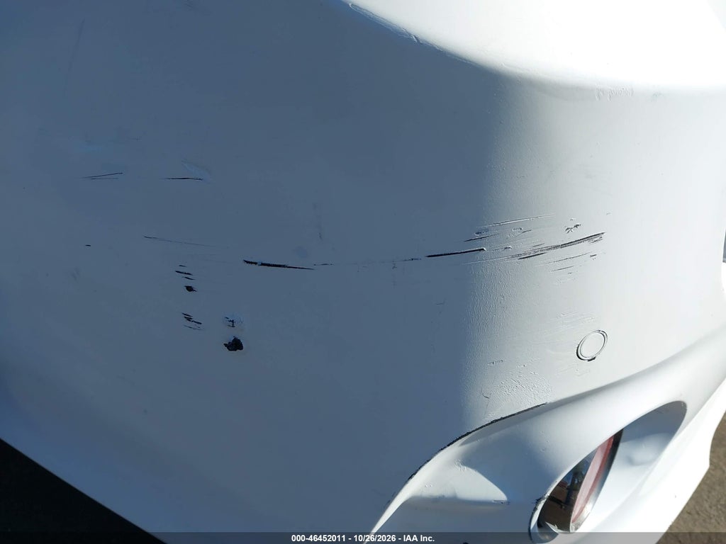 2019 Toyota Sienna SE 7 Passenger photo 6