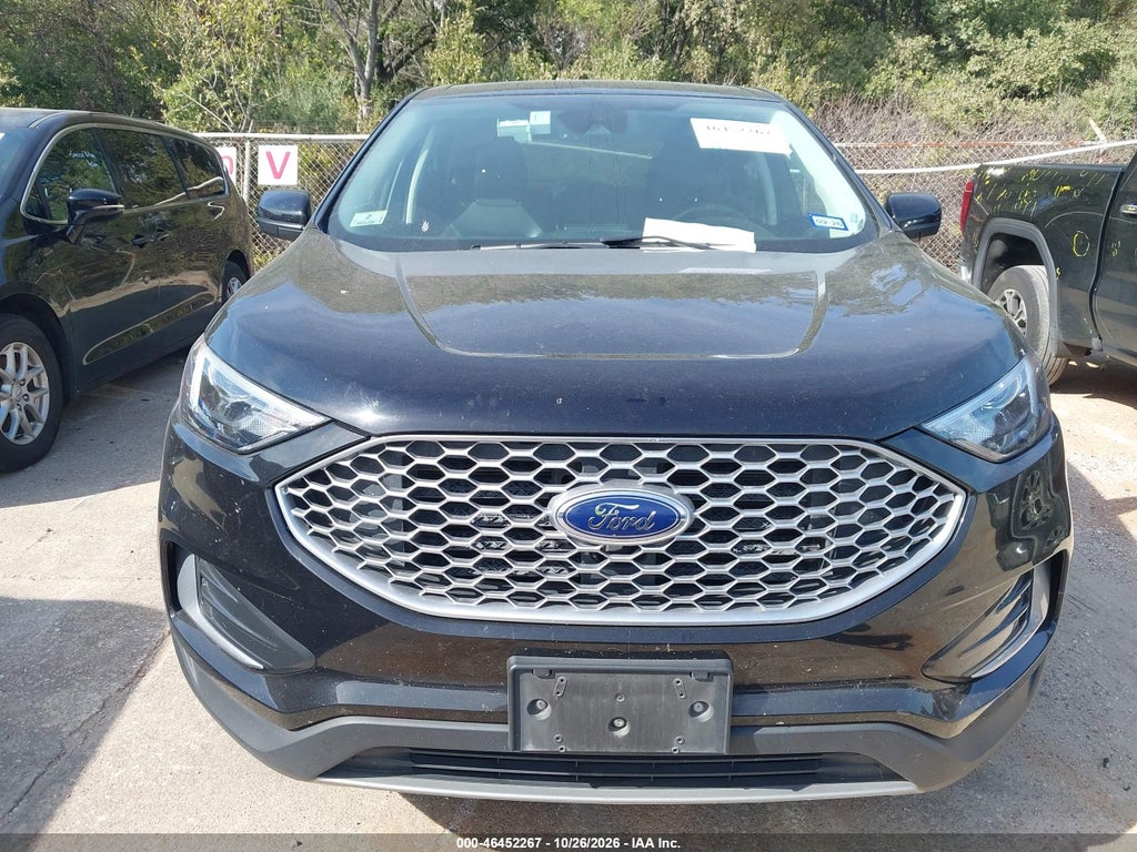 2024 Ford Edge SEL photo 6