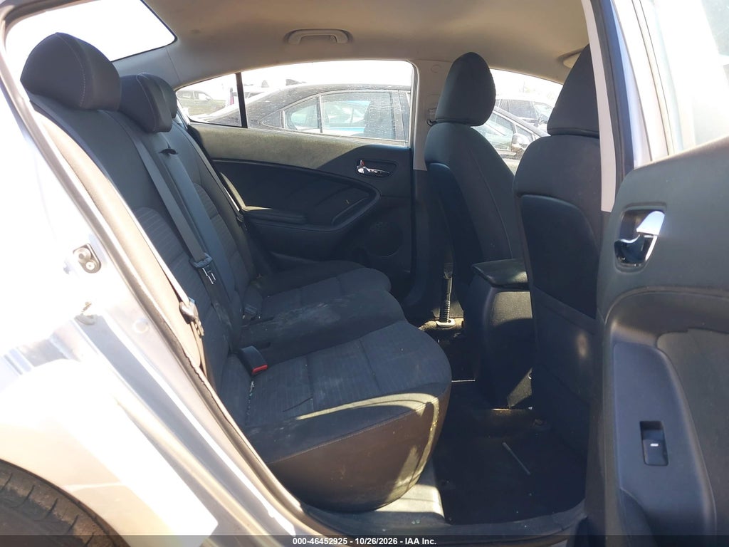 2016 Kia Forte LX photo 8