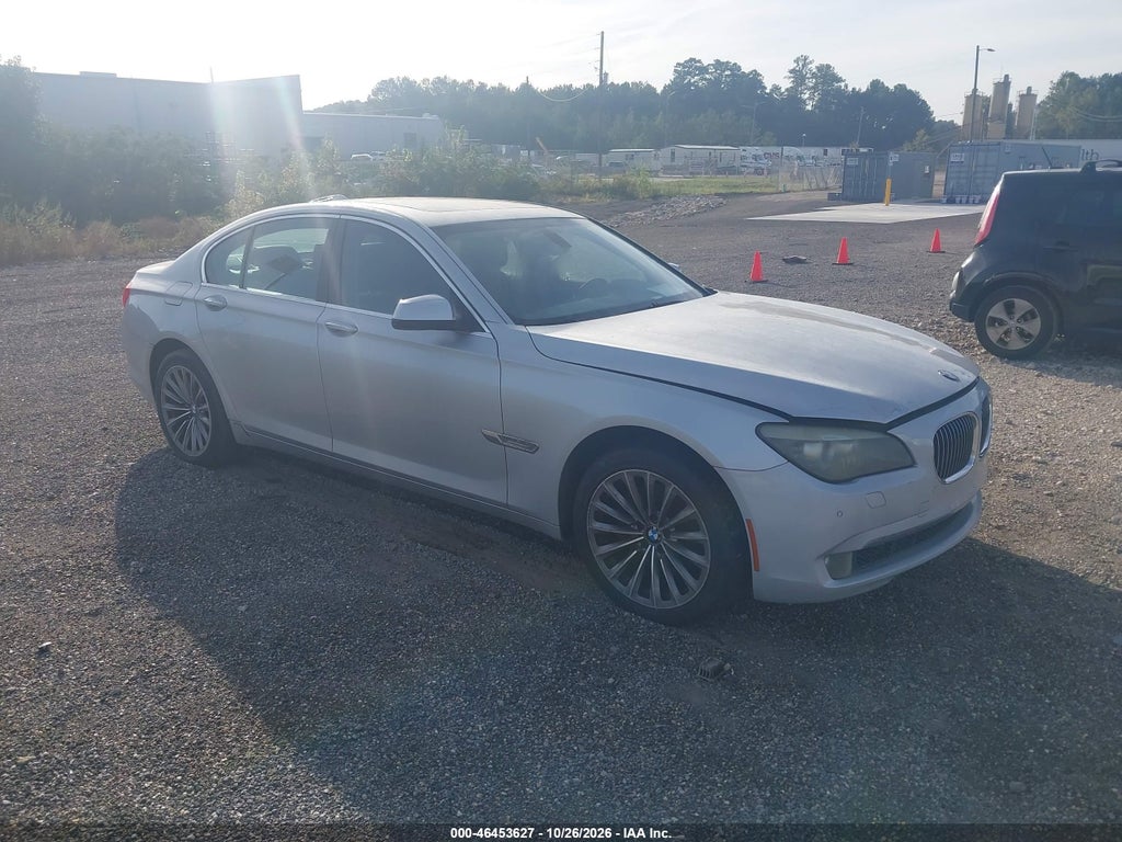2012 BMW 740I photo 1