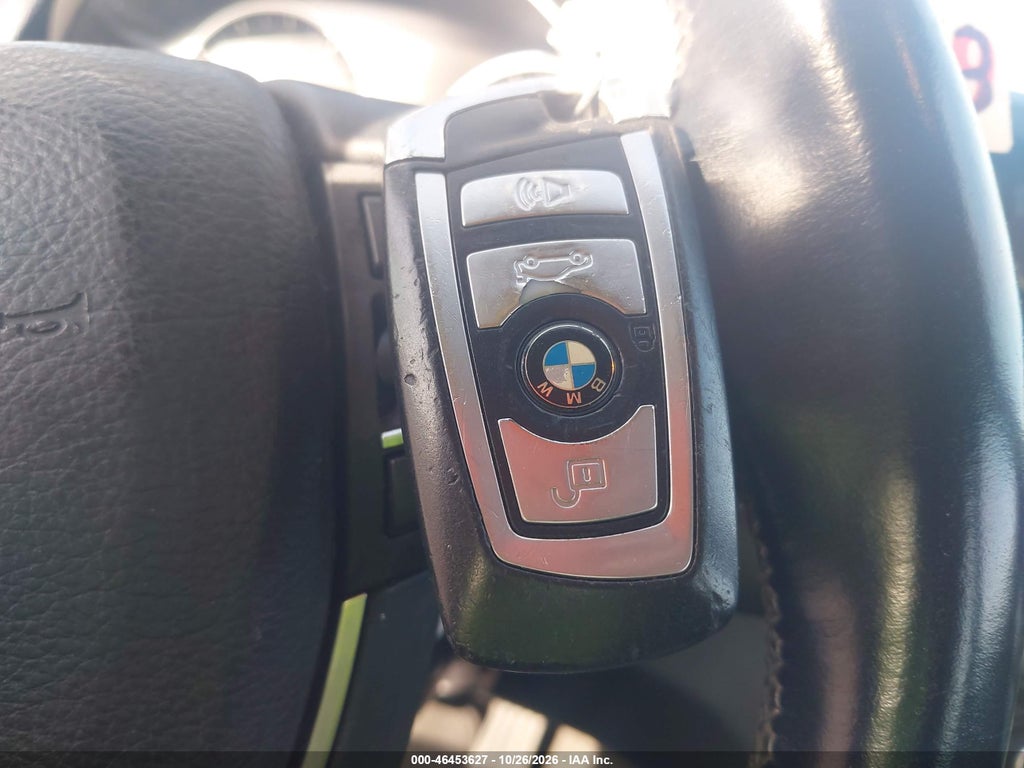 2012 BMW 740I photo 11