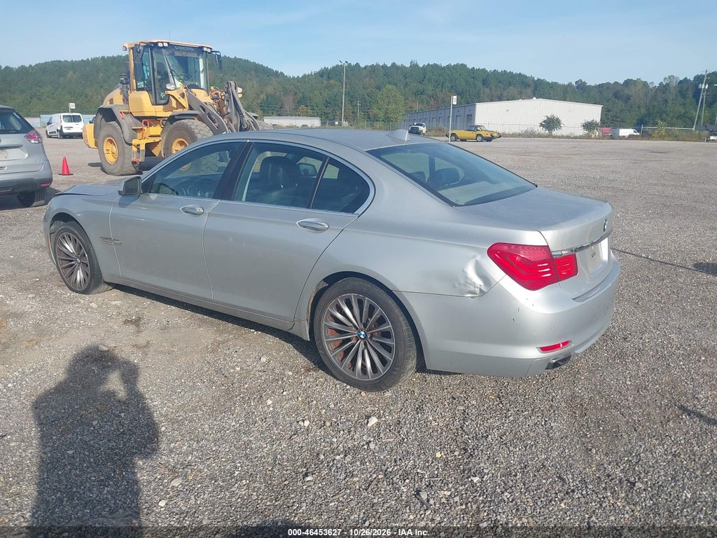 2012 BMW 740I photo 3