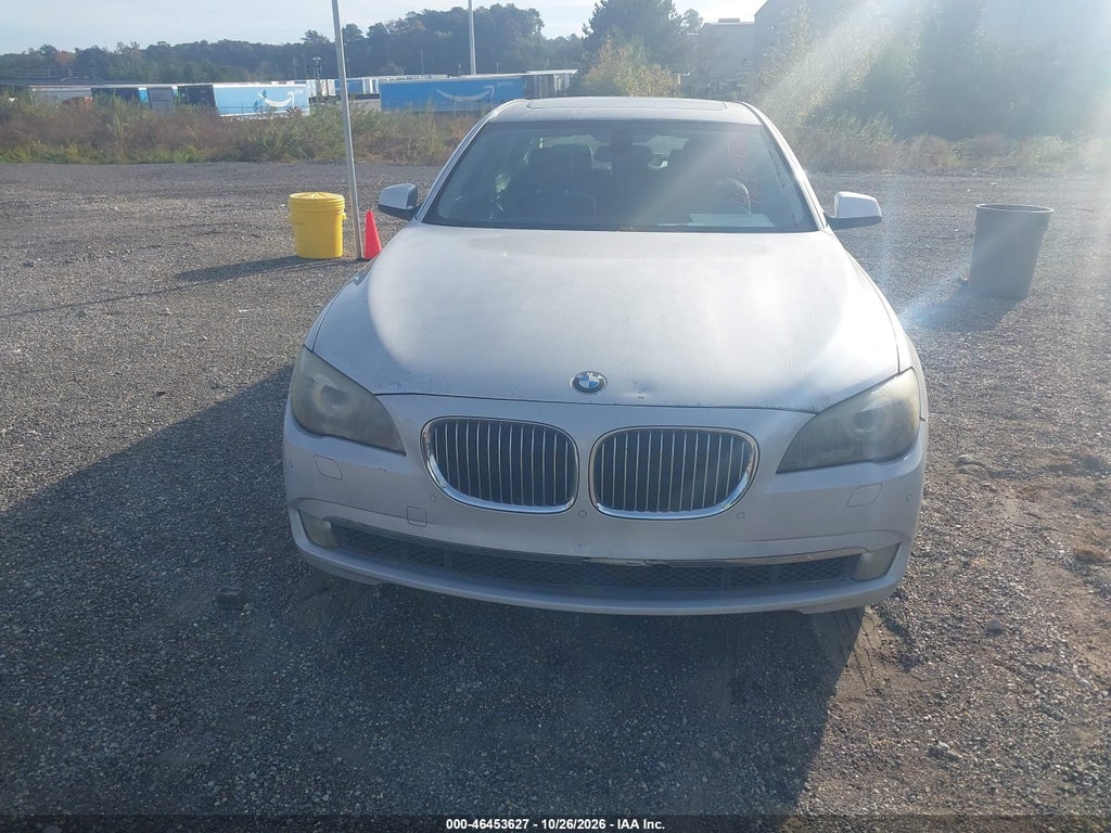 2012 BMW 740I photo 6