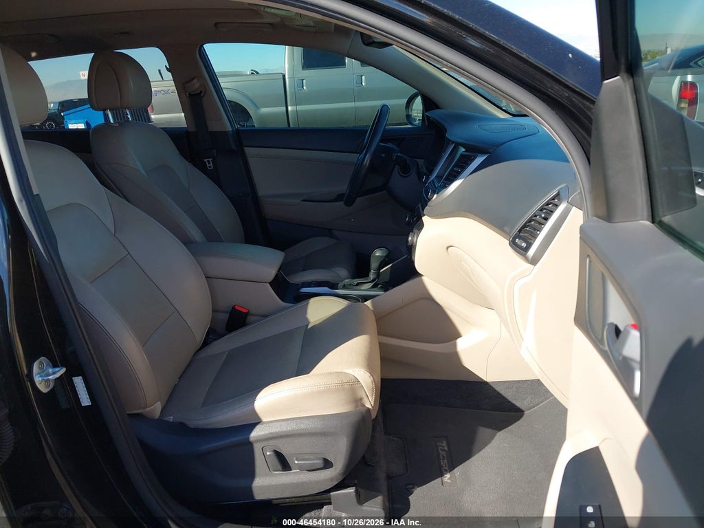 2017 Hyundai Tucson Limited photo 5