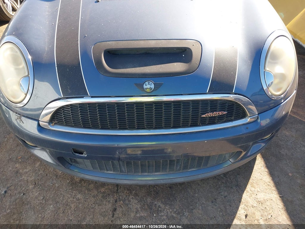 2010 Mini Cooper S photo 6