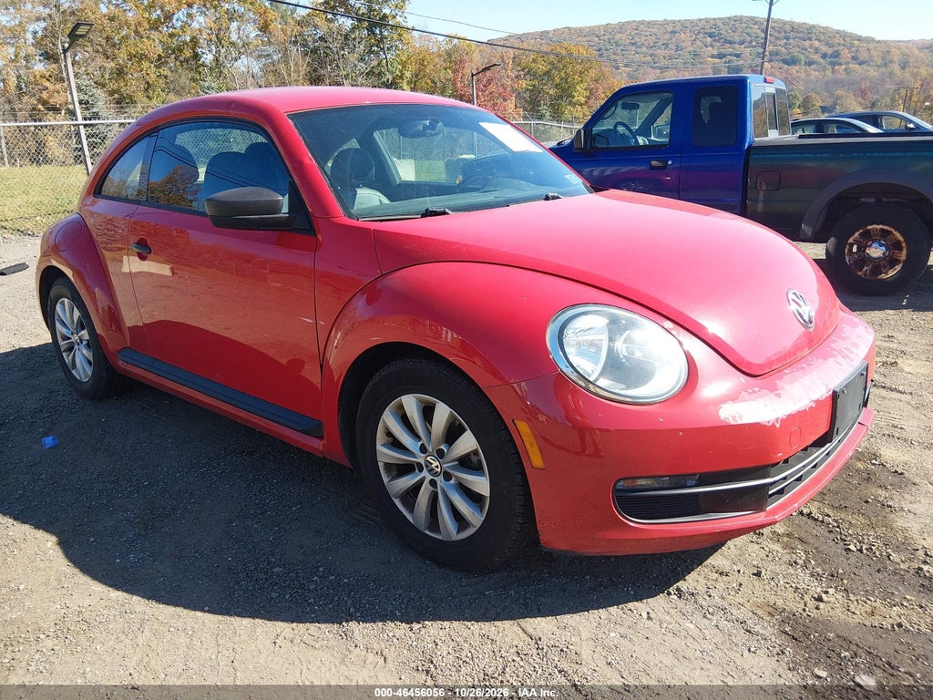 2015 Volkswagen Beetle 1.8T Fleet Edition photo 1
