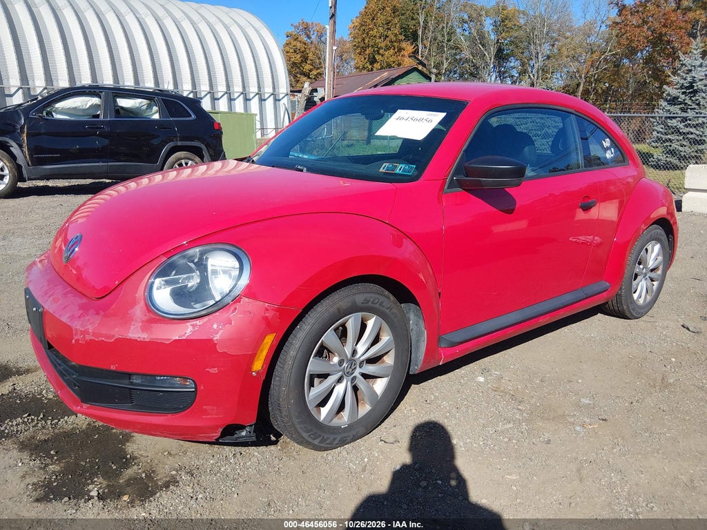 2015 Volkswagen Beetle 1.8T Fleet Edition photo 2